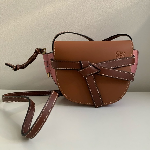 Loewe Ladies Soft Calfskin Mini Gate Shoulder Bag In Tan/Medium Pink